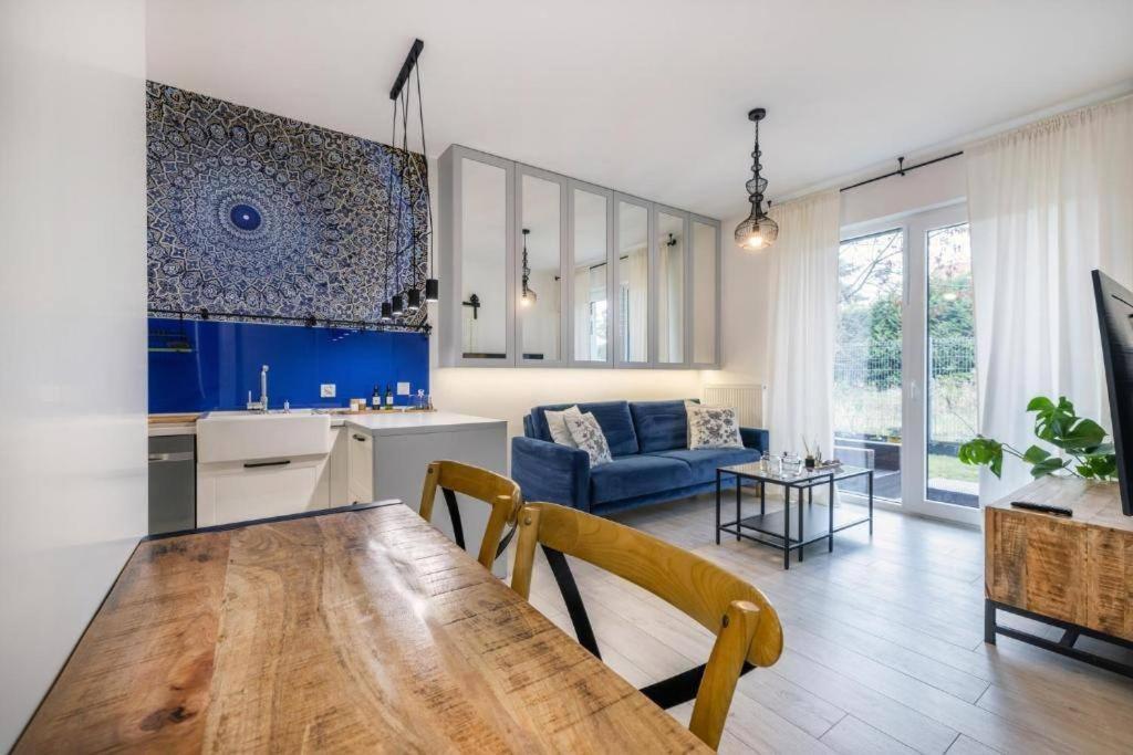 Apartament Bast 14 Ptak Szpital Kopernika Szpital Matki Polki Mandoria Orientarium Atlas Arena Plac Zabaw - Zamojska 20a M14 Parking Bezplatny Łódź